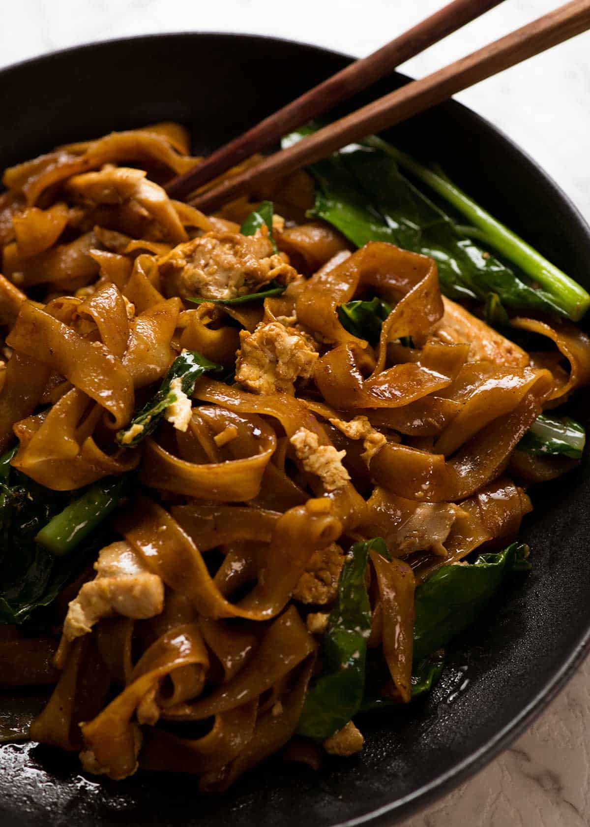 Pad See Ew (Thai Stir Fried Noodles) | RecipeTin Eats
