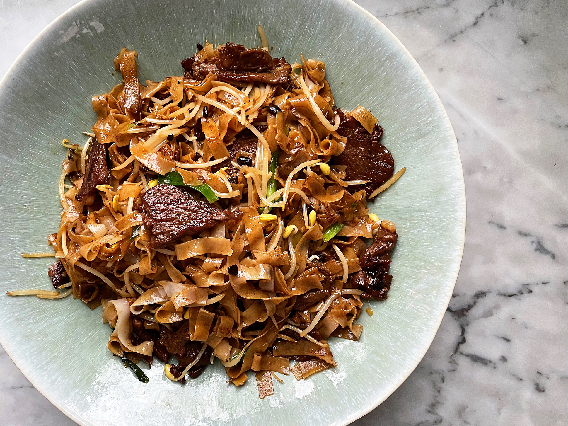 Cantonese Steak Chow Fun (Ft. Dried Ho Fun Noodles)